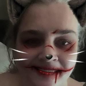 Meet your Posher, Molly